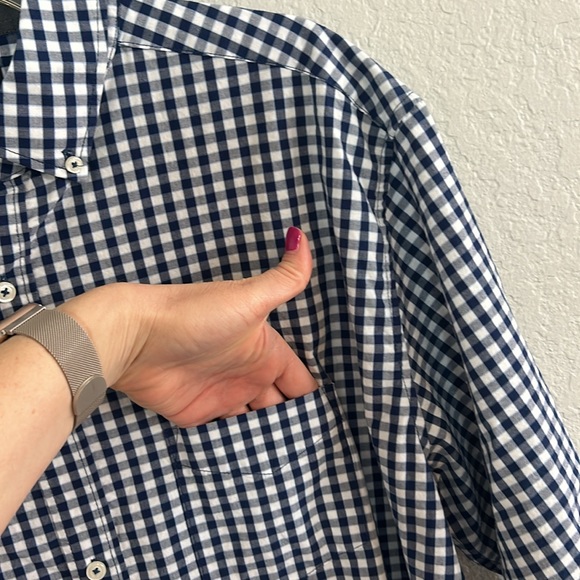 Men’s button down - Picture 5 of 7